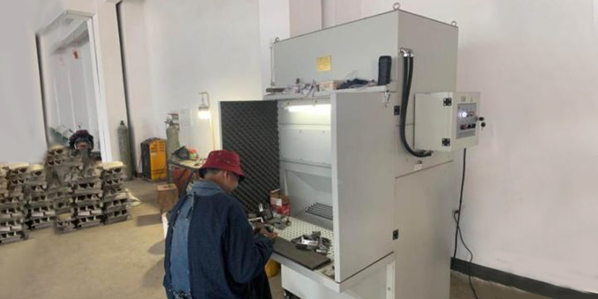 为何选择CLAEAVAC洁威科打磨除尘工作台？