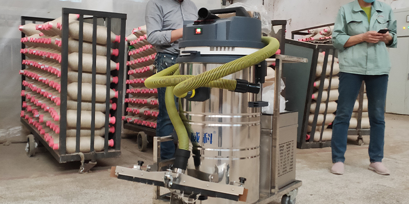 如何选择适合的粉尘用吸尘器厂家？CLEANVAC洁威科为你揭秘。