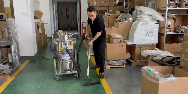 CLEANVAC洁威科防爆工业吸尘器设备为何性能优越？