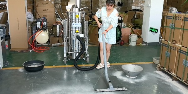 CLEANVAC洁威科大功率防爆工业吸尘器为何备受青睐？